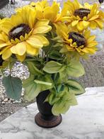 Zonnebloemen met vaas, Ophalen of Verzenden, Zo goed als nieuw