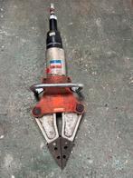 Holmatro hydraulische spreider, Ophalen