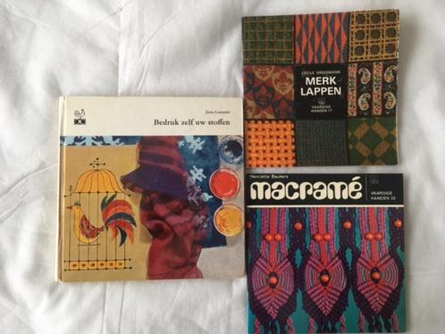 Stoffen bedrukken, Merk-lappen, Macramé (3 boekjes), Boeken, Hobby en Vrije tijd, Gelezen, Ophalen of Verzenden