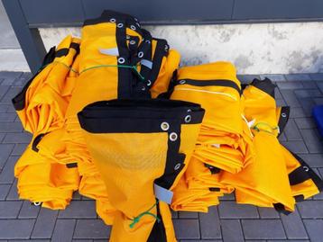 Okergele containerafdekkleden gedipt PVC/Zeilogen 50 cm beschikbaar voor biedingen