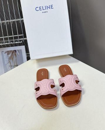 Celine slippers marina mule baby roze beschikbaar voor biedingen
