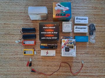 Vintage R/C Auto Toebehoren Lot beschikbaar voor biedingen