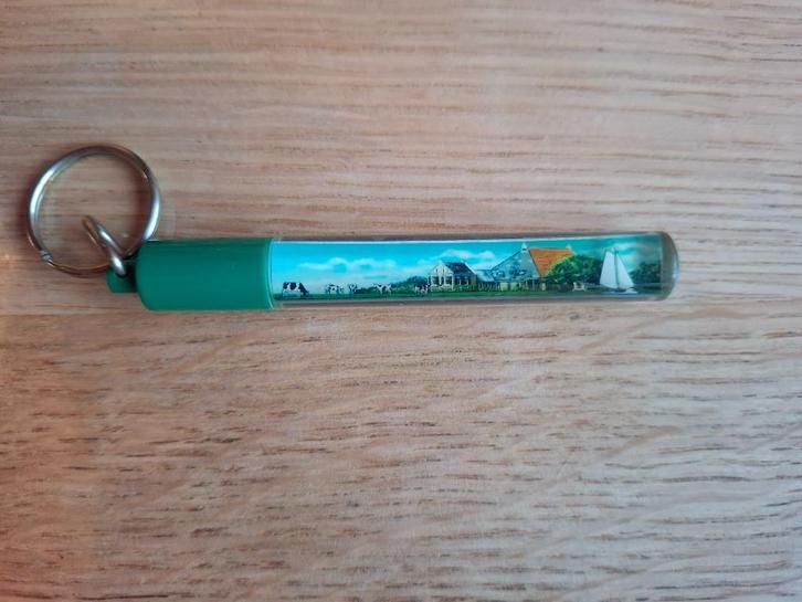 sleutelhanger, Verzamelen, Sleutelhangers, Zo goed als nieuw, Overige typen, Ophalen of Verzenden