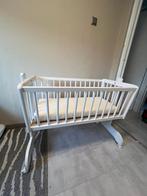 Mooie witte wieg, Kinderen en Baby's, Babywiegjes en Ledikanten, Ophalen of Verzenden, Zo goed als nieuw, Wieg