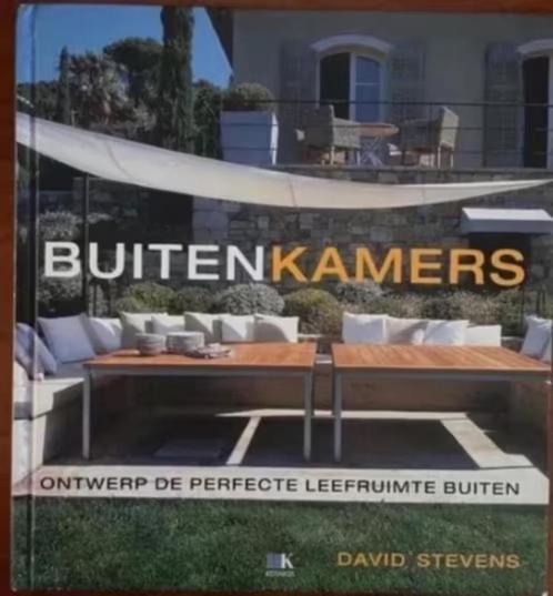 Buitenkamers / ontwerp de perfecte leefuimte buiten, Boeken, Wonen en Tuinieren, Zo goed als nieuw, Interieur en Design, Verzenden