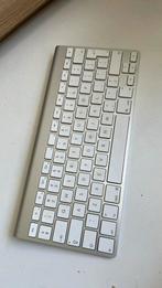 Apple Magic Keyboard, Computers en Software, Toetsenborden, Gebruikt, Ophalen of Verzenden, Apple, Draadloos