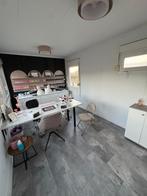 Kantoorunit / Nagelsalon, Ophalen, Zo goed als nieuw