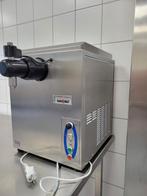 Sanomat Slagroommachine - 10 Liter, 4 liter of meer, Ophalen of Verzenden, Gebruikt, 3 snelheden of meer