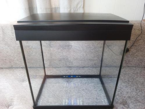 Superfish aqua 30 led. 38l 35h 22b, Dieren en Toebehoren, Vissen | Aquaria en Toebehoren, Zo goed als nieuw, Leeg aquarium, Ophalen of Verzenden
