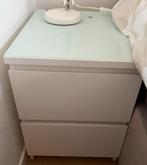 Twee witte IKEA nachtkastjes met glasplaat, Huis en Inrichting, Ophalen, Minder dan 45 cm, Minder dan 55 cm, Glas