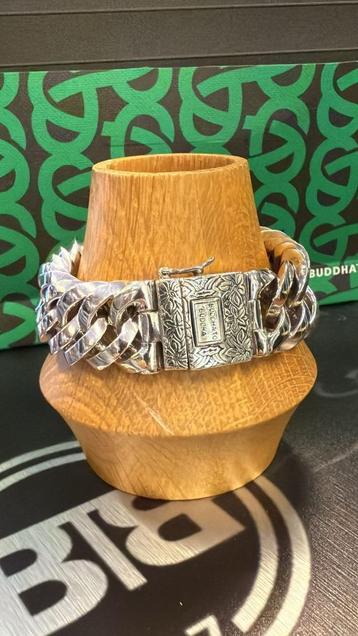 BUDDHA TO BUDDHA ARMBAND TYPE 081  F CHAIN SPECIAL € 469,95 beschikbaar voor biedingen