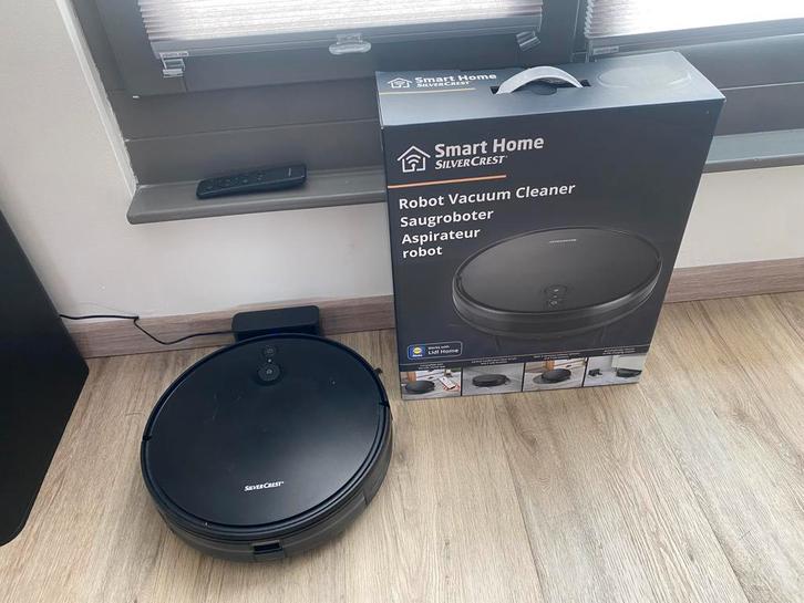 Robotstofzuiger silvercrest, Witgoed en Apparatuur, Stofzuigers, Zo goed als nieuw, Ophalen of Verzenden