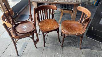 4 caféstoelen soort thonet,selection norm Tilburg Holland  beschikbaar voor biedingen