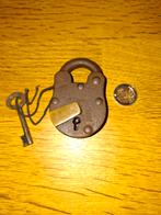 Antiek hangslot slot 9 cm, Antiek en Kunst, Ophalen of Verzenden