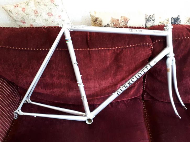 Race frames klassiek staal en aluminium, Fietsen en Brommers, Fietsonderdelen, Zo goed als nieuw, Frame, Ophalen of Verzenden