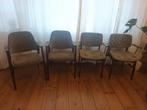 4 Vintage designer stoelen (Zweedse model), Huis en Inrichting, Stoelen, Vier, Ophalen of Verzenden, Zo goed als nieuw, Hout
