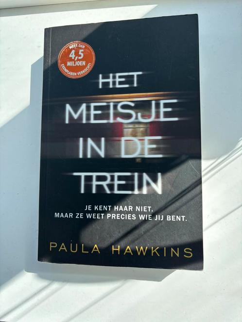 Paula Hawkins - Het meisje in de trein, Boeken, Thrillers, Zo goed als nieuw, Nederland, Ophalen of Verzenden