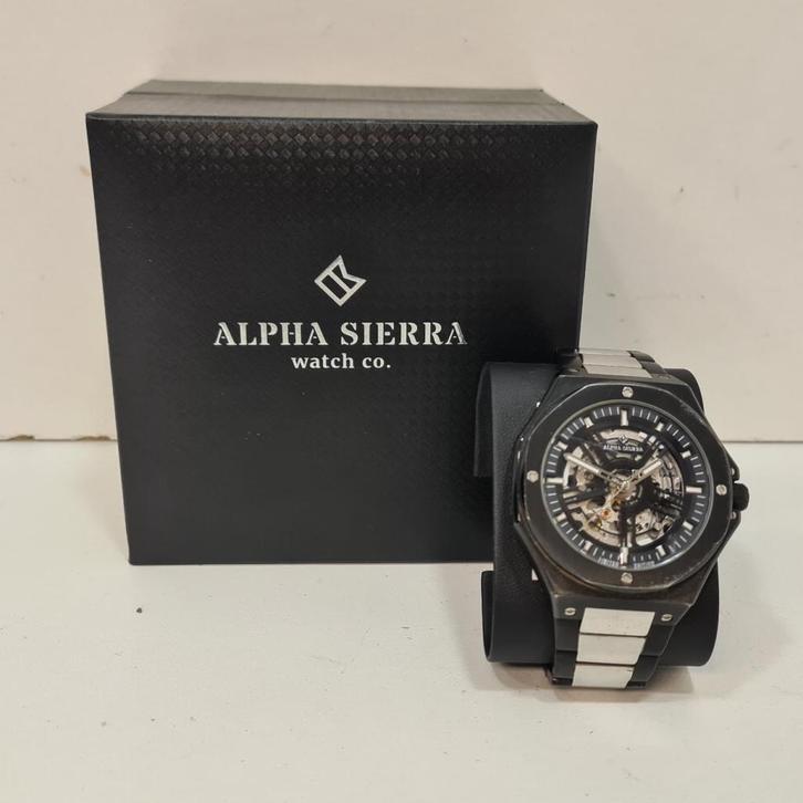 Alpha Sierra Falcon Limited Edition, Sieraden, Tassen en Uiterlijk, Horloges | Heren, Zo goed als nieuw
