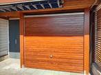 Zeer mooie elektrische garagedeur.