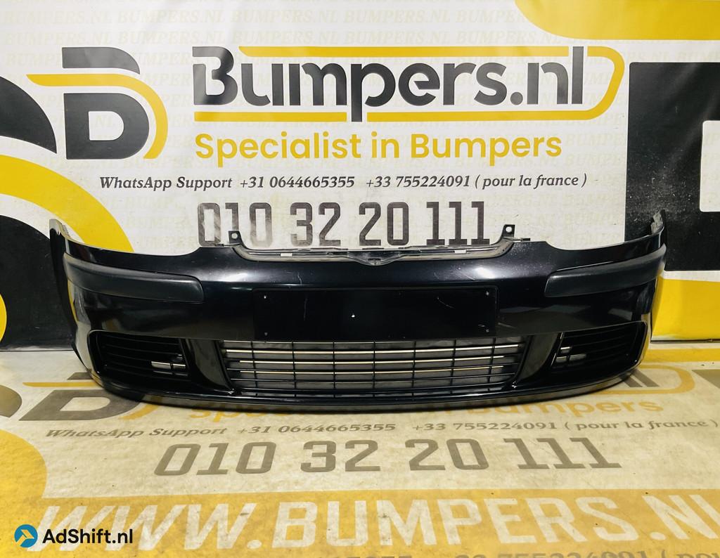 BUMPER Volkswagen Golf 5 1K 1K0807217 Voorbumper 1-C7-12400z, Auto-onderdelen, Bumper