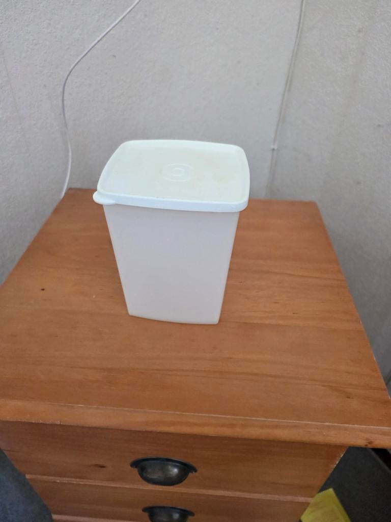 Tupperware bak met deksel, Ophalen of Verzenden