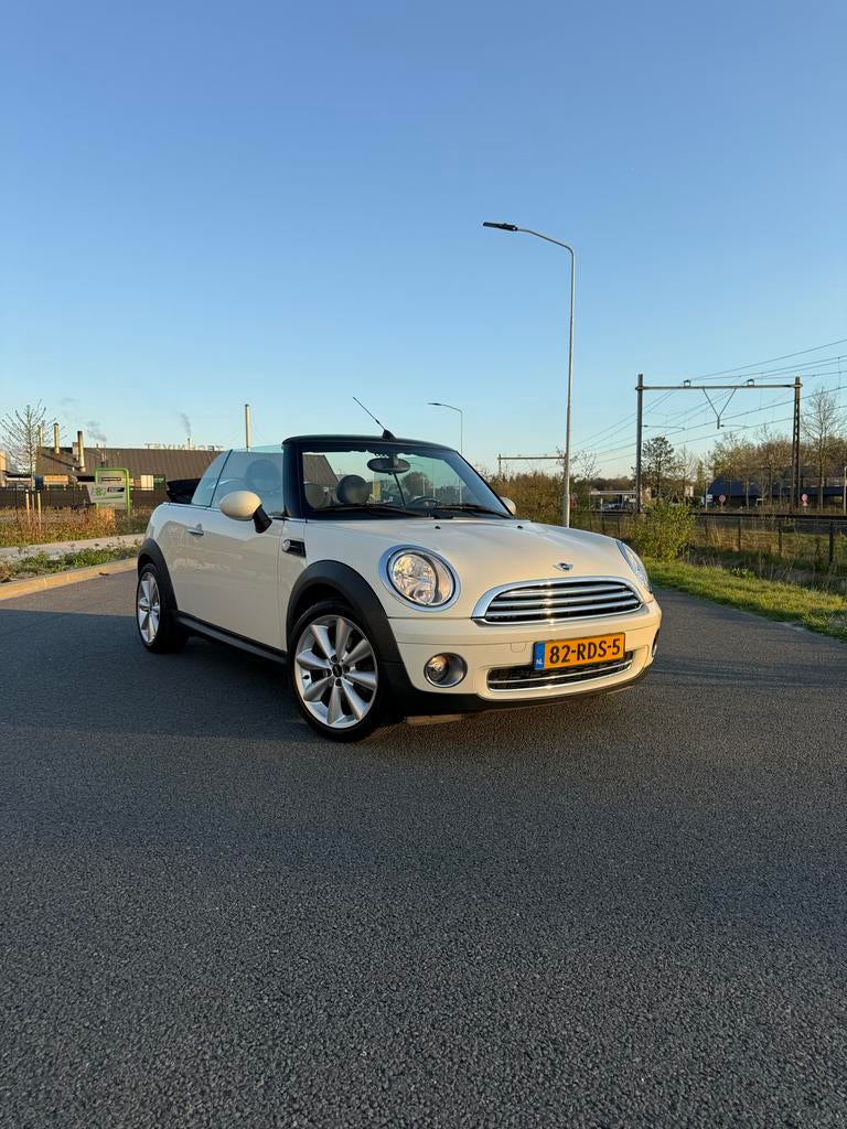 Mini One Cabrio |Org.Nl Liefhebbersauto|nieuwe APK 108dkm!, Auto's, Mini, Particulier, Cooper, Airbags, Airconditioning, Alarm