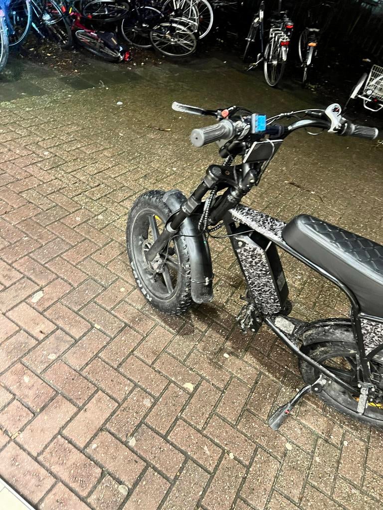C80 custom met een rem andere is gestolen, Ophalen, Gebruikt, Overige merken