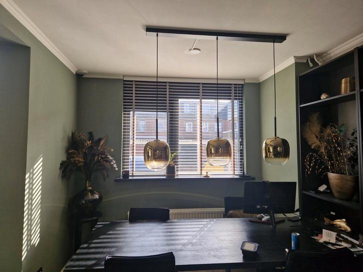 Hang lamp en plafond lamp., Huizen en Kamers, Kamers te huur