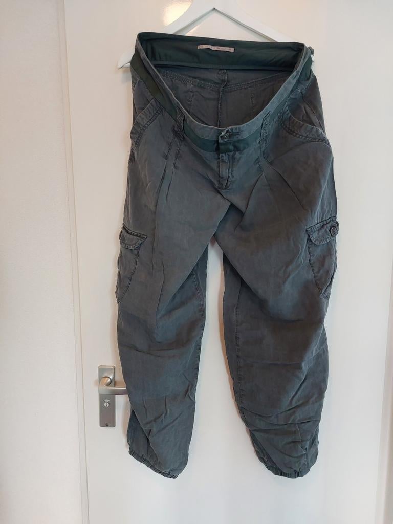 Wijde legergroene broek enkelmodel Mt 44 / 42, Maat 42/44 (L), Ophalen of Verzenden, Zo goed als nieuw, Broek of Spijkerbroek