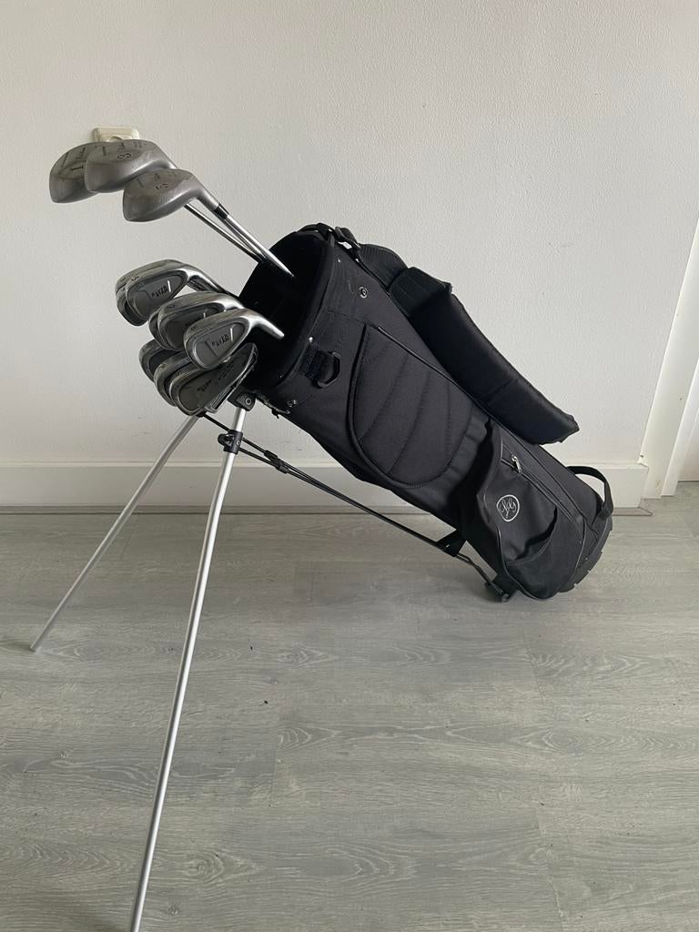 Mooie Heren Golfset met standbag en trolley, rechtshandig, Sport en Fitness, Golf, Ophalen, Zo goed als nieuw, Set