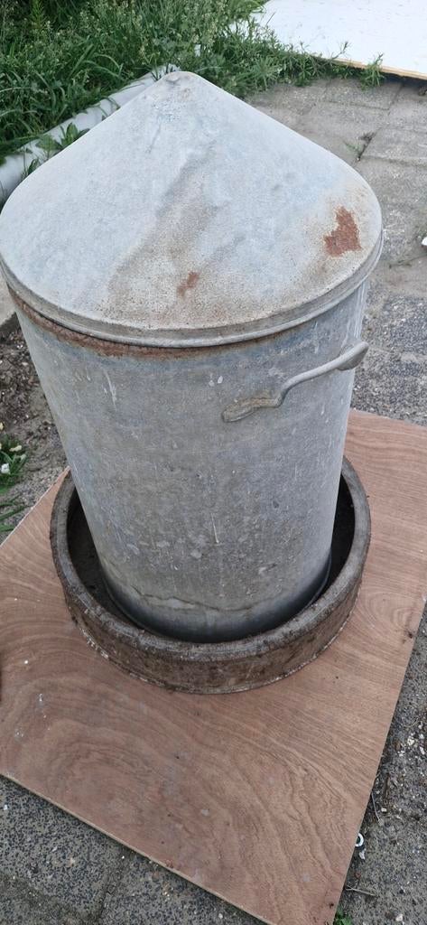 Voerton, Dieren en Toebehoren, Ophalen of Verzenden, Drinken en Voederen