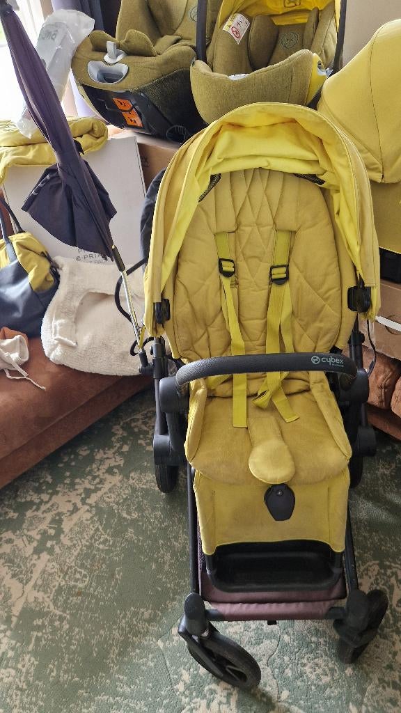 Kinderwagen Cybex geel met toebehoren, Kinderen en Baby's, Kinderwagens en Combinaties, Gebruikt, Verstelbare duwstang, Combiwagen