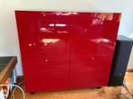 Strakke rode kast van topmerk Cappelini nu in prijs verlaagd, Ophalen