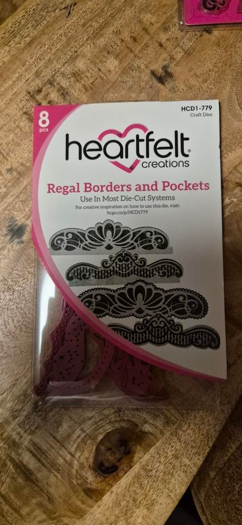 Heartfelt Creations Stansen - Regal, Fleur & Ornate Borders, Geschikt voor snijden, Nieuw, Meerkleurig, Overige merken