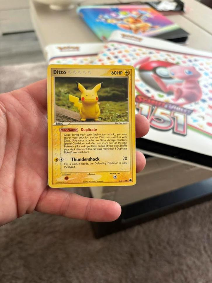 Ditto pikachu, Hobby en Vrije tijd, Verzamelkaartspellen | Pokémon, Zo goed als nieuw, Meerdere kaarten, Foil, Ophalen of Verzenden