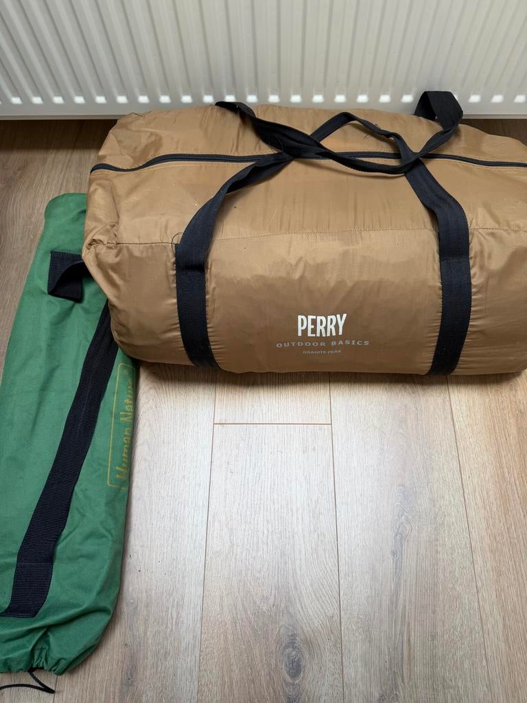 Perry Outdoor Basics tent met 2 slaapcabines, Caravans en Kamperen, Tenten, Ophalen, Gebruikt, Tot en met 4