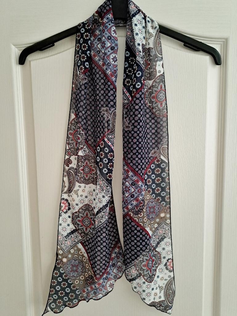 Mooie blauwe dames shawl / sjaaltje div kleuren en patronen, Kleding | Dames, Mutsen, Sjaals en Handschoenen, Ophalen of Verzenden