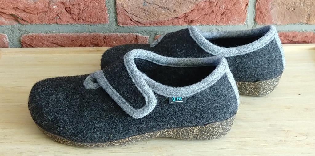 Q fit Noor pantoffels,   maat 39, volgnr 13, Kleding | Dames, Schoenen, Ophalen of Verzenden, Zo goed als nieuw, Pantoffels of Sloffen