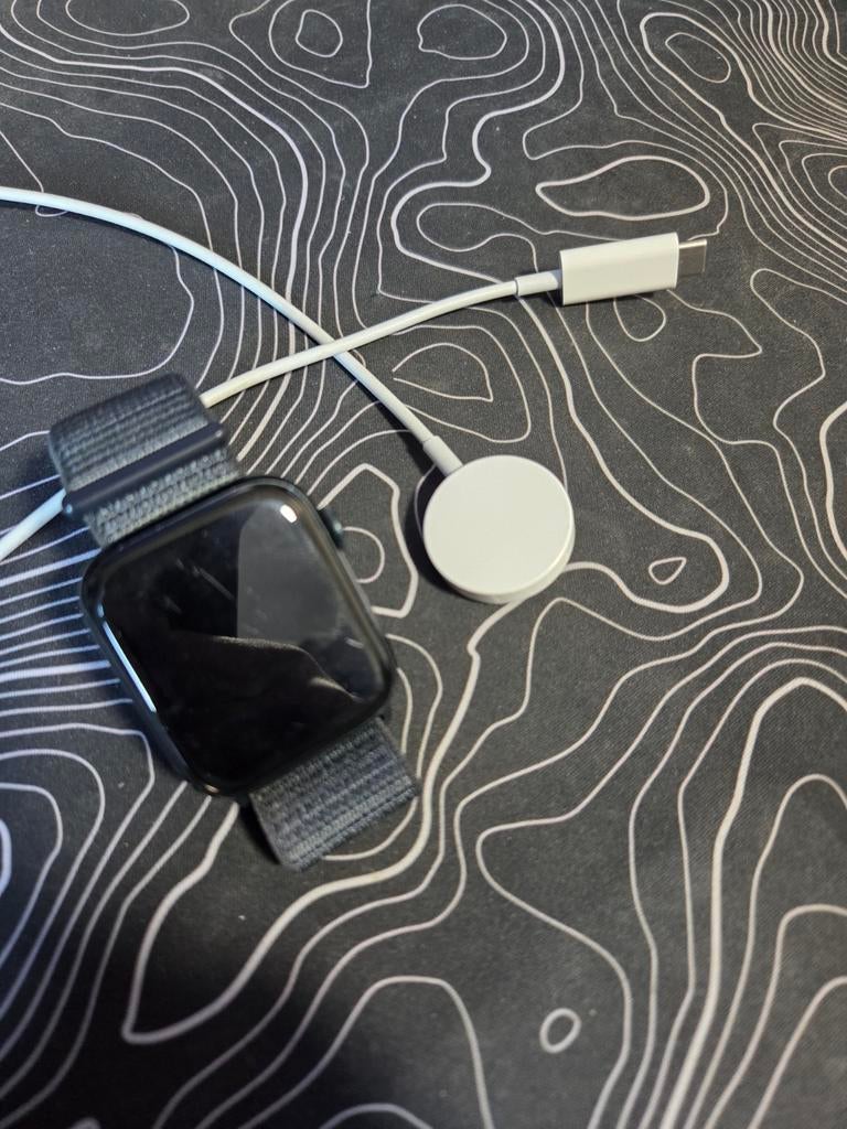 Apple Watch SE (2e Generatie) - 44mm - Middernacht, Zwart, IOS, Ophalen of Verzenden, Zo goed als nieuw