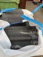 Zwarte dakpannen - Dakpannen Monier sneldek novo antraciet, Doe-het-zelf en Verbouw, Dakpannen en Dakbedekking, Ophalen, Gebruikt