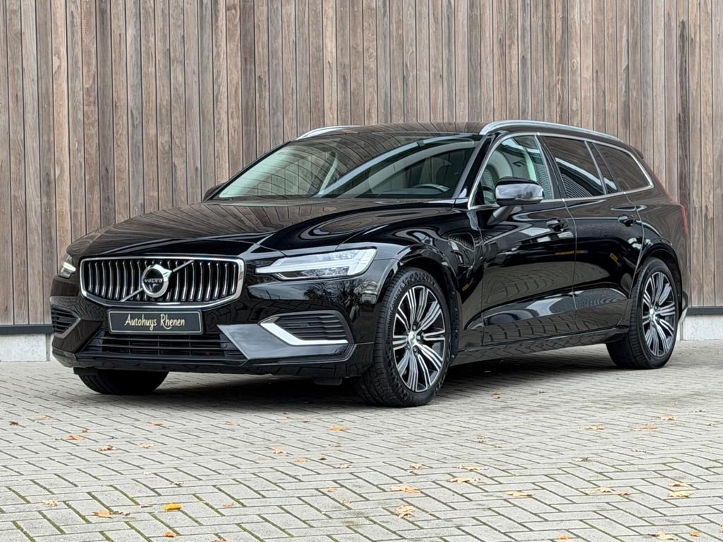 Volvo V60 2.0 T6 Recharge AWD Inscription Long Range / Trekh, Auto's, Volvo, Automaat, Verwarming stoelen achter, Gebruikt, Beige