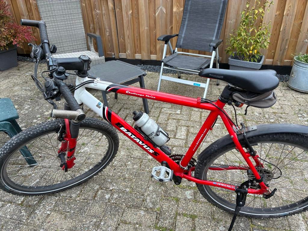 Batavus ATB met geveerde voorvork en 24 versnellingen, Fietsen en Brommers, Fietsen | Mountainbikes en ATB, Gebruikt, Hardtail