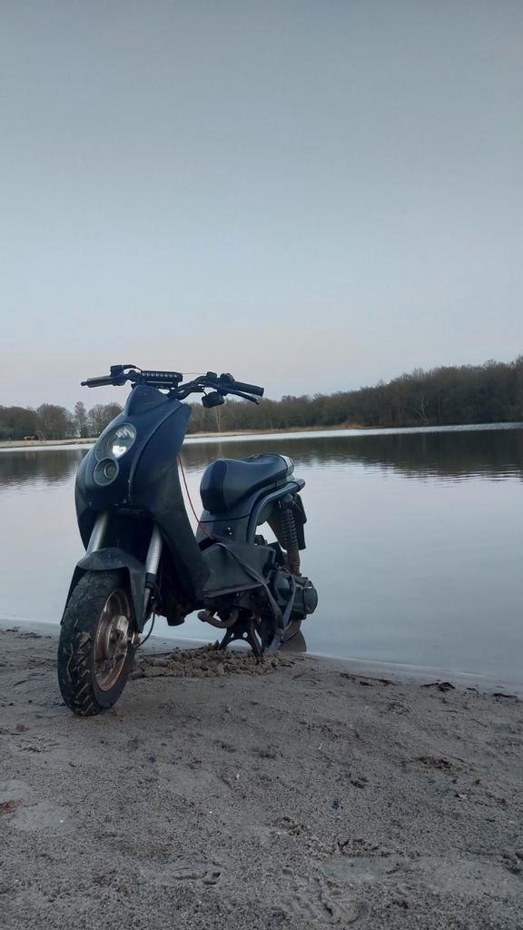 Peugeot Ludix 70cc Scooter - Krachtig en Sportief, Fietsen en Brommers, Scooters | Peugeot, Gebruikt, Ludix, Maximaal 45 km/u