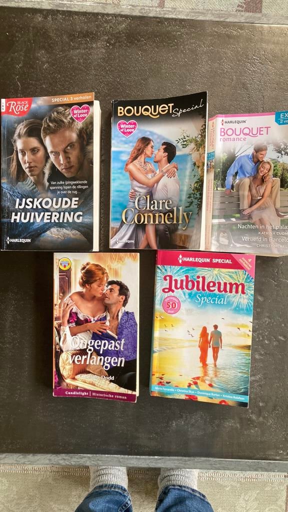 5 romannetjes, Boeken, Ophalen of Verzenden, Zo goed als nieuw