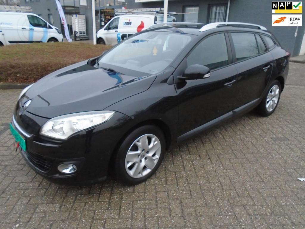 Renault Mégane Estate 1.2 TCe Expression Nieuwe Apk, Auto's, Voorwielaandrijving, Euro 5, Stof, Gebruikt