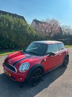 Mini 1.4 16V ONE Stoelverwarming, Auto's, Voorwielaandrijving, 4 cilinders, 4 stoelen, 19 km/l