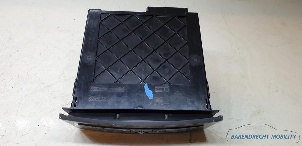 CD wisselaar W211 E Klasse Mercedes CLS W219 A2116800552 ori, Gebruikt, Mercedes-Benz AG, Mercedes-Benz, Ophalen of Verzenden