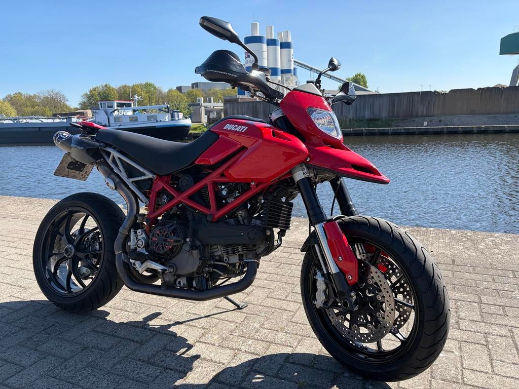 Ducati Hypermotard 1100 EVO 2010 - Termignoni en Ohlins, Occasion, Motorrijbewijs A, Particulier, Meer dan 35 kW