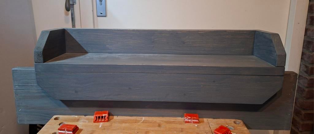 Steigerhouten nachtkastje/schap voor (kinder)bed, Kinderen en Baby's, Kinderkamer | Commodes en Kasten, Minder dan 90 cm, Gebruikt