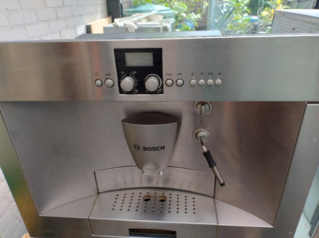 inbouw koffiezetter Bosch  Defect, Witgoed en Apparatuur, Koffiezetapparaten, Ophalen, 10 kopjes of meer, Koffiemachine, Koffiebonen